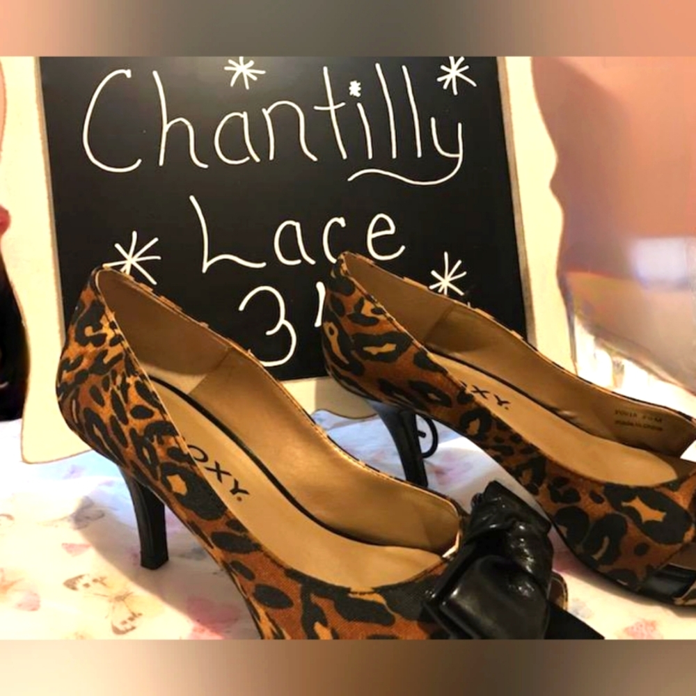 Women's Animal Print Leopard Peep Toed Pumps Size 8.5